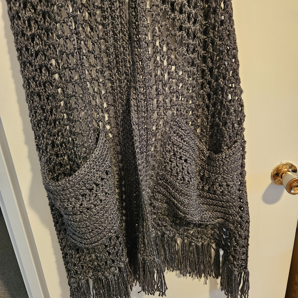 Gray Knit Women's Shawl with Fringe